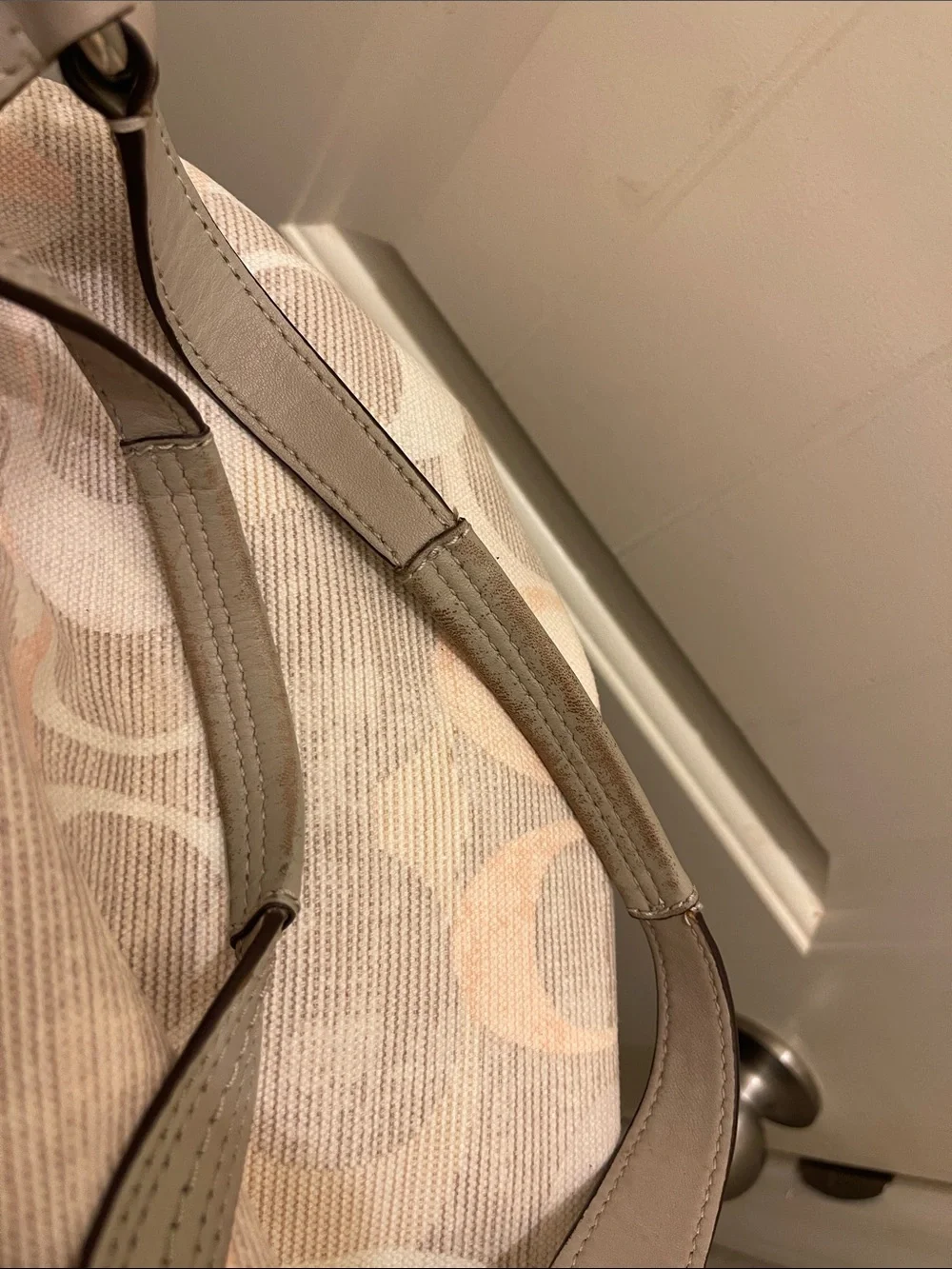 Coach #071 SoHo Signature Canvas Hobo Bag i - Picture 16 of 16
